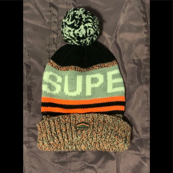 Superdry beanie - Picture 2 of 2